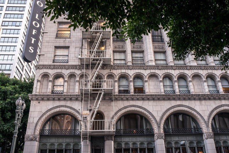 Downtown LA Engagement_Vivian Lin Photo_8127