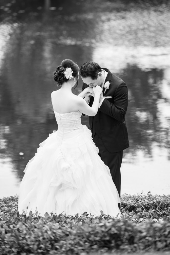 Pacific Club Wedding_35_Vivian Lin Photo.jpg