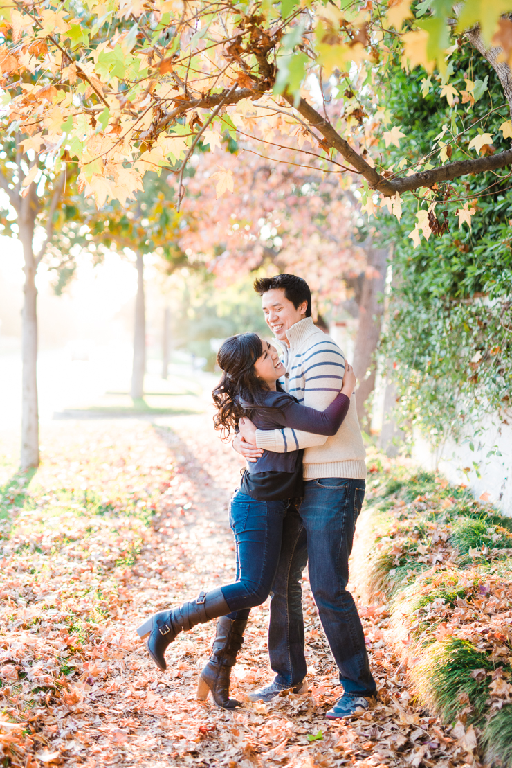Fall Leaves Engagement_Vivian Lin Photo